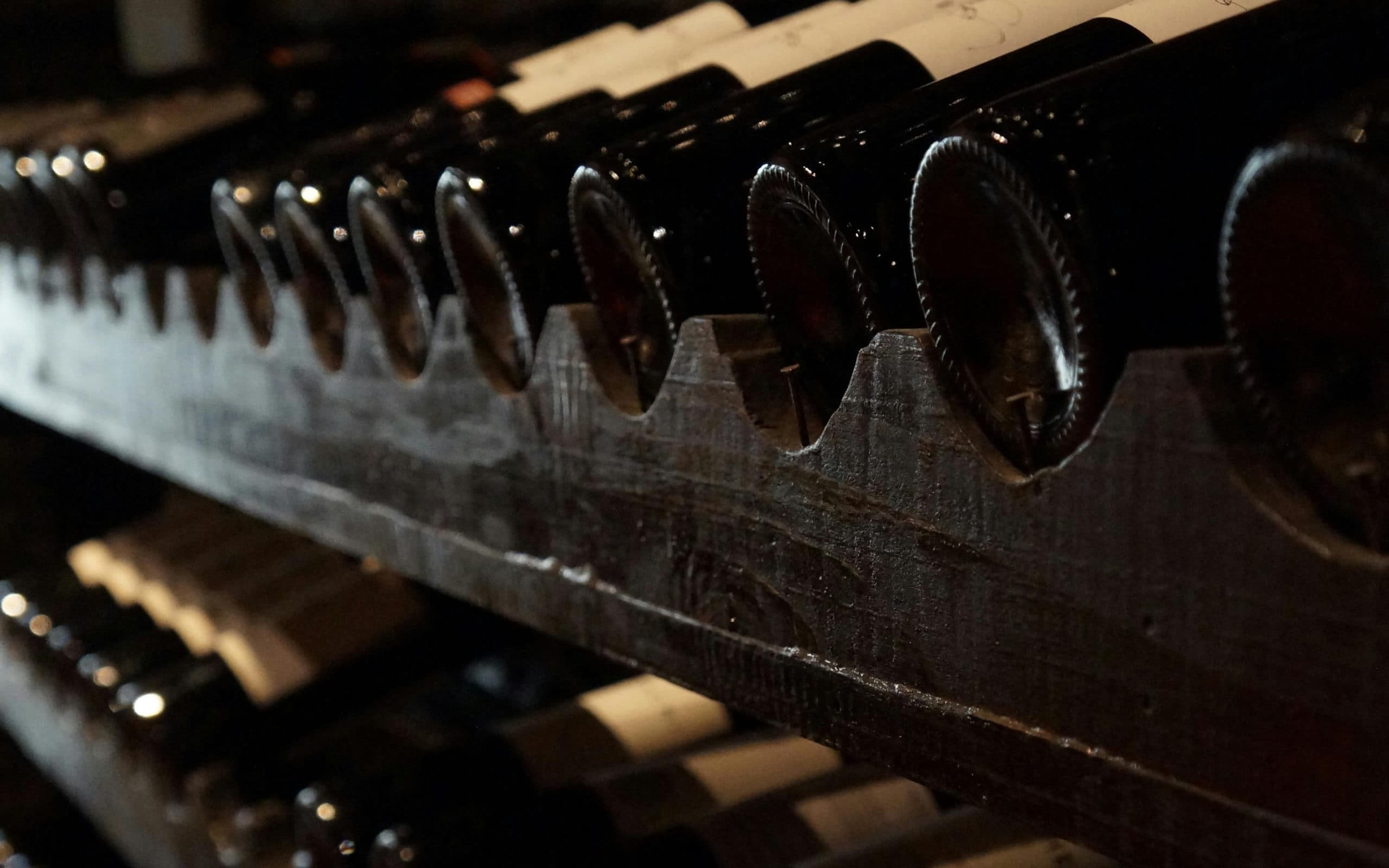 Cover Image for Decoding Wine Provenance: Blockchain’s Role in Authenticating Your Bottle